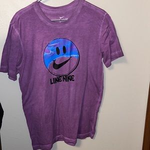 Nike tee